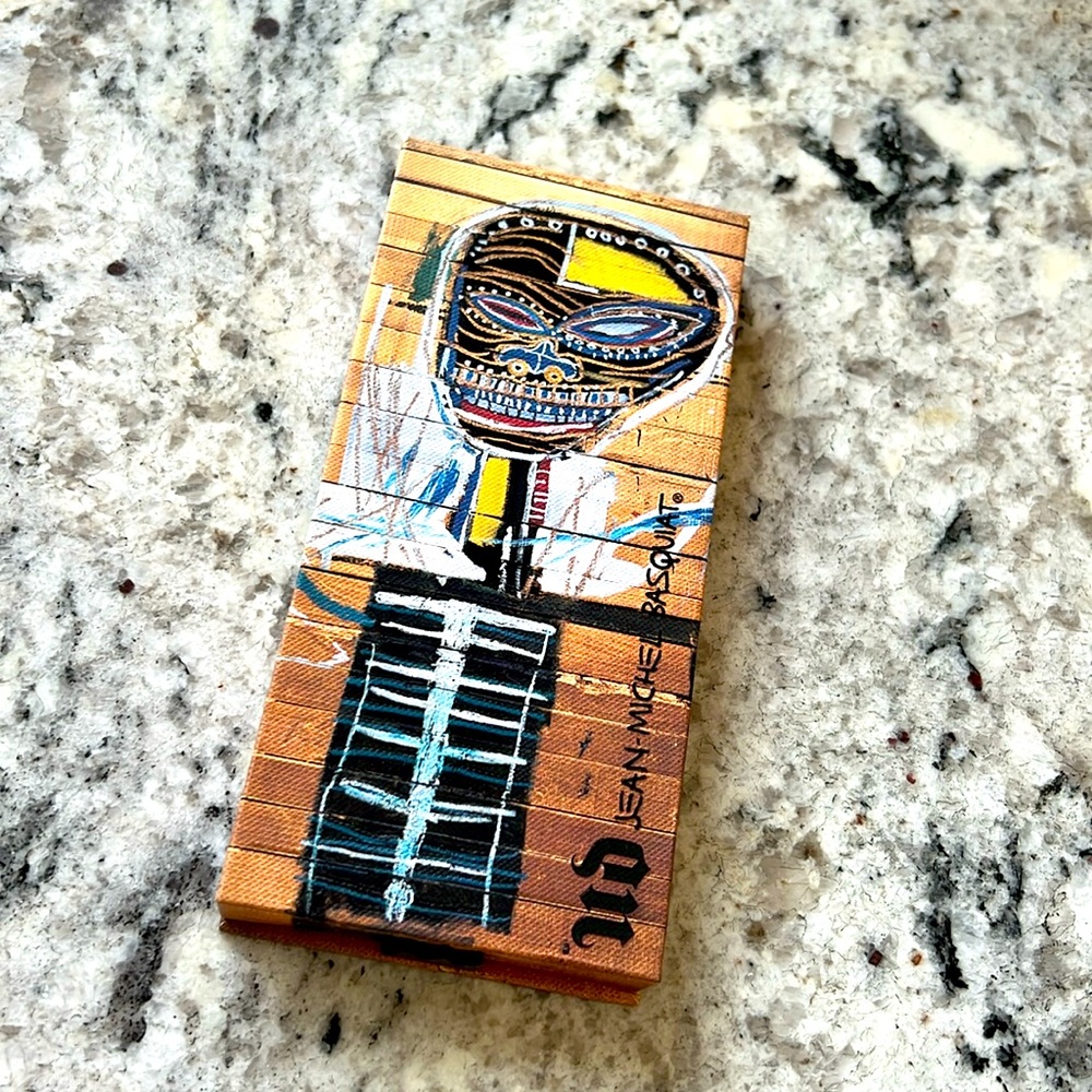 Urban Decay with Jean-Michel Basquiat eyeshadow palette